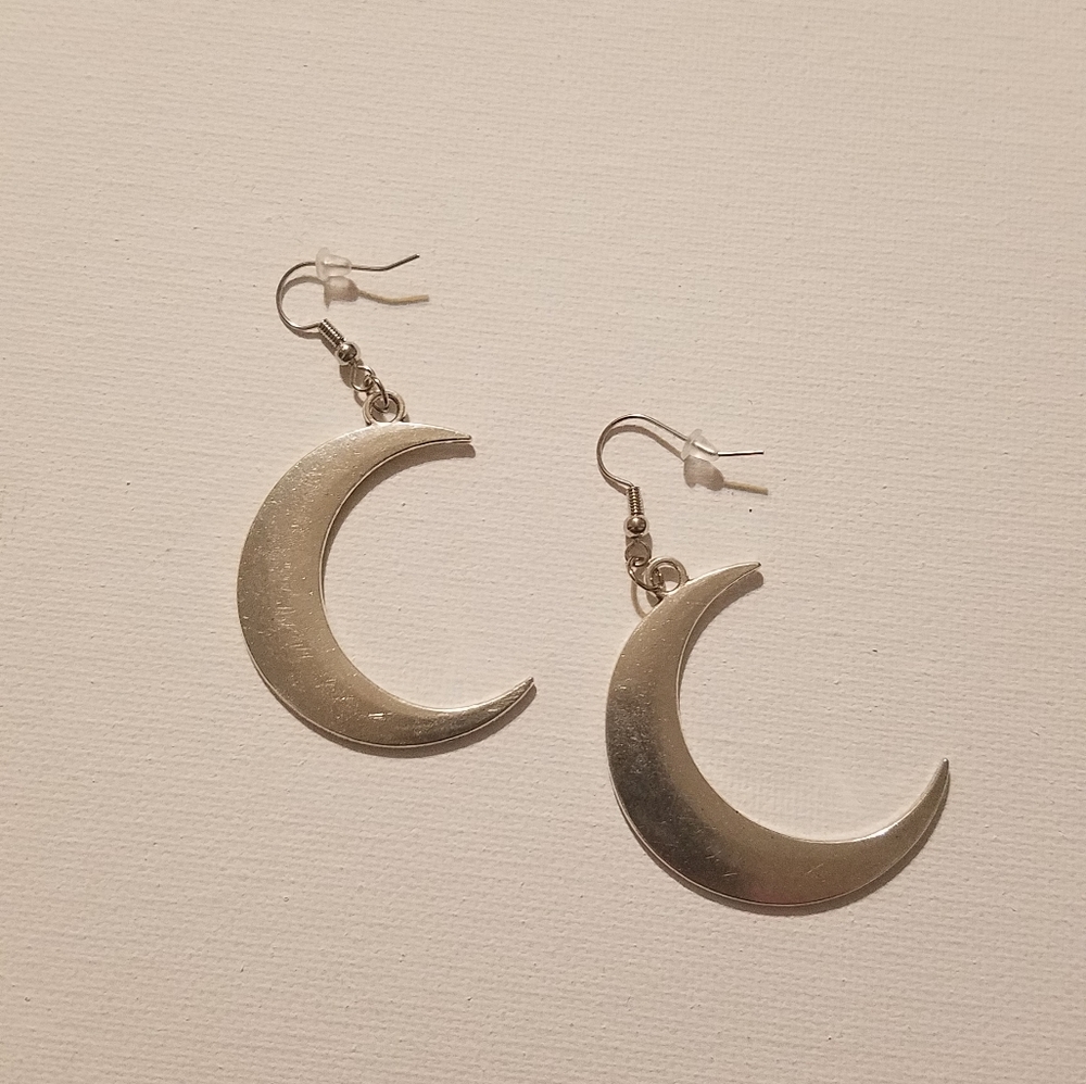 "MOON SET"🌙🌙 - Picture 2 of 4